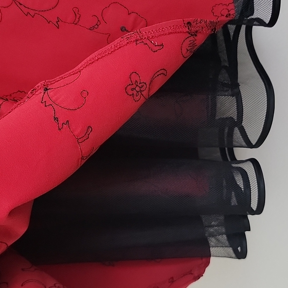 Stepping Out Red w/Black Embroidery & Sequins Party A-Line Dress S - Picture 4 of 11